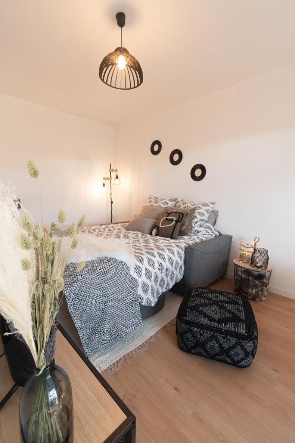 Appartamento Bienvenue Chez Vous Tres Calme Et En Plein Centre Mantes-la-Jolie Esterno foto