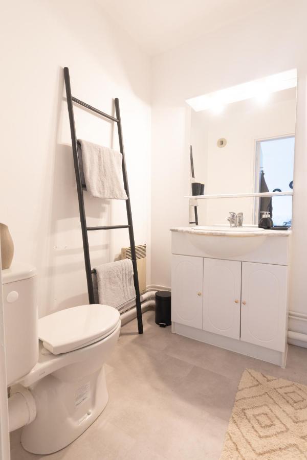 Appartamento Bienvenue Chez Vous Tres Calme Et En Plein Centre Mantes-la-Jolie Esterno foto