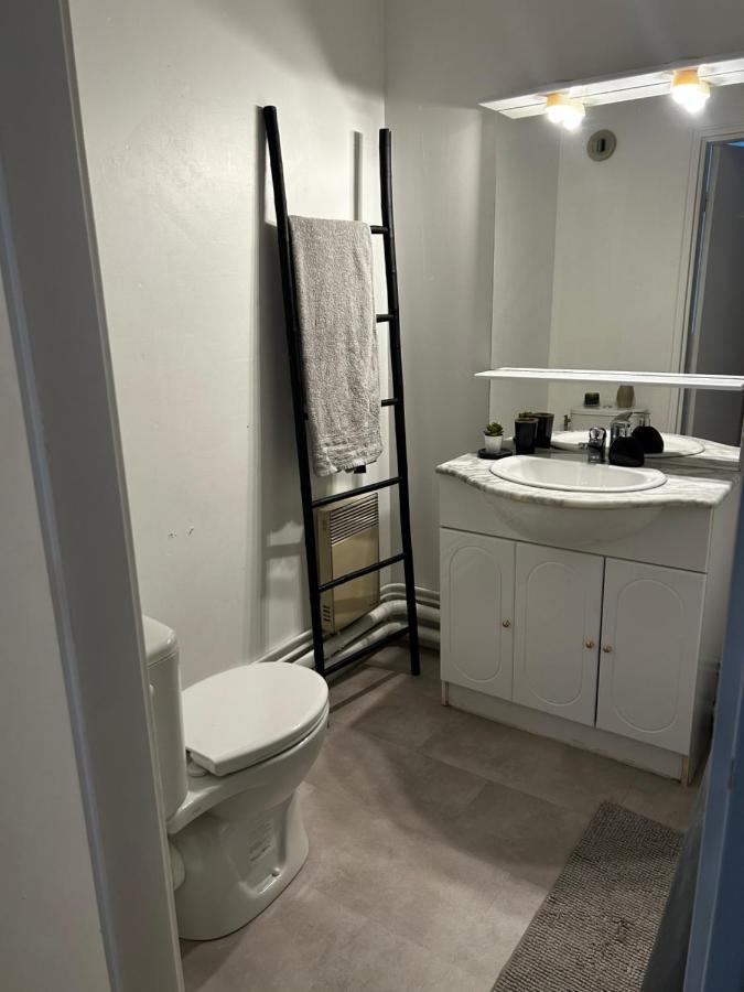 Appartamento Bienvenue Chez Vous Tres Calme Et En Plein Centre Mantes-la-Jolie Esterno foto